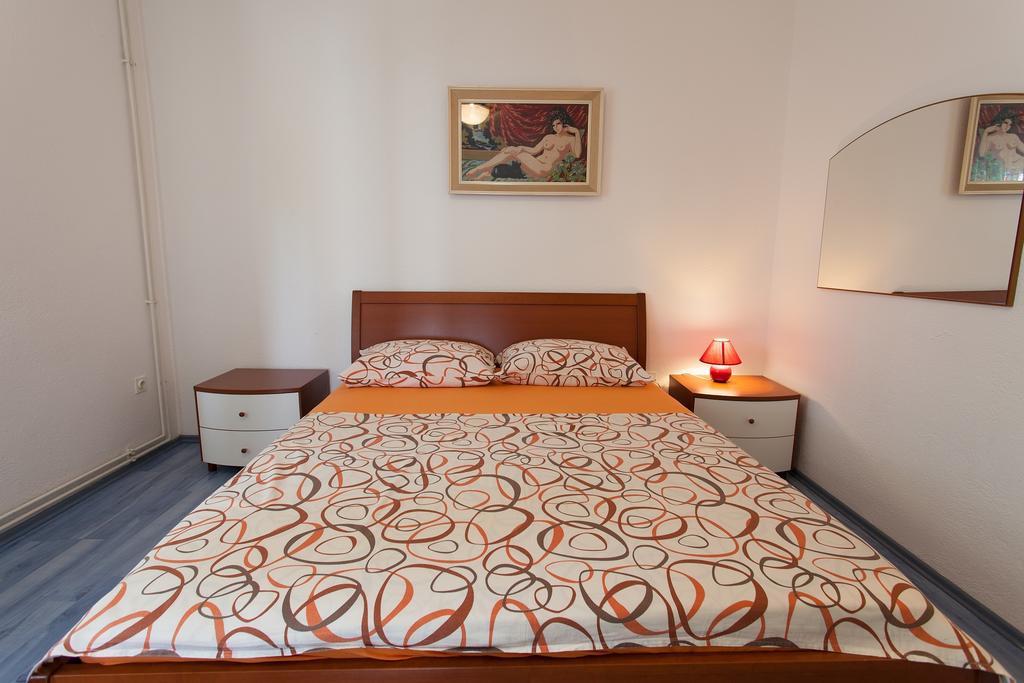 Apartman Kondic Omišalj Pokój zdjęcie
