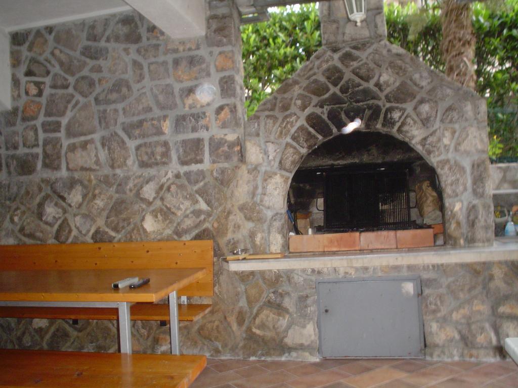 Apartman Kondic Omišalj Pokój zdjęcie