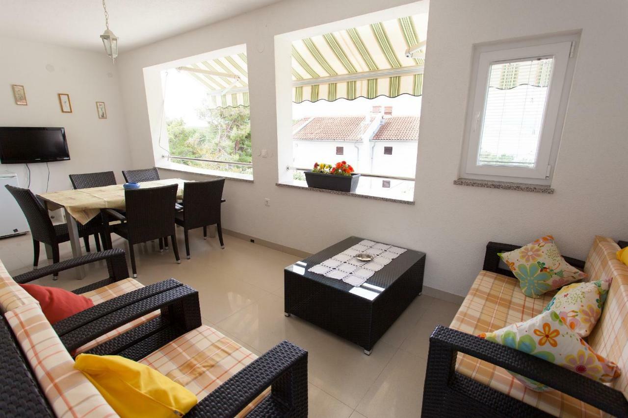 Apartman Kondic Omišalj Zewnętrze zdjęcie