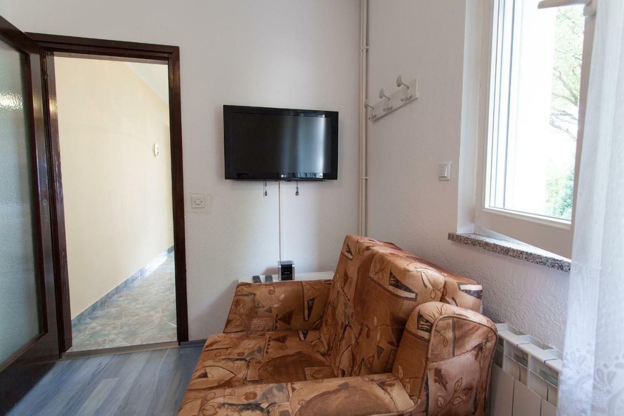 Apartman Kondic Omišalj Zewnętrze zdjęcie