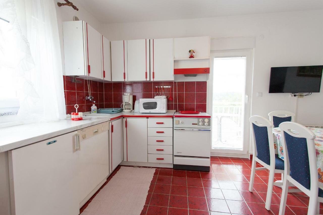 Apartman Kondic Omišalj Zewnętrze zdjęcie